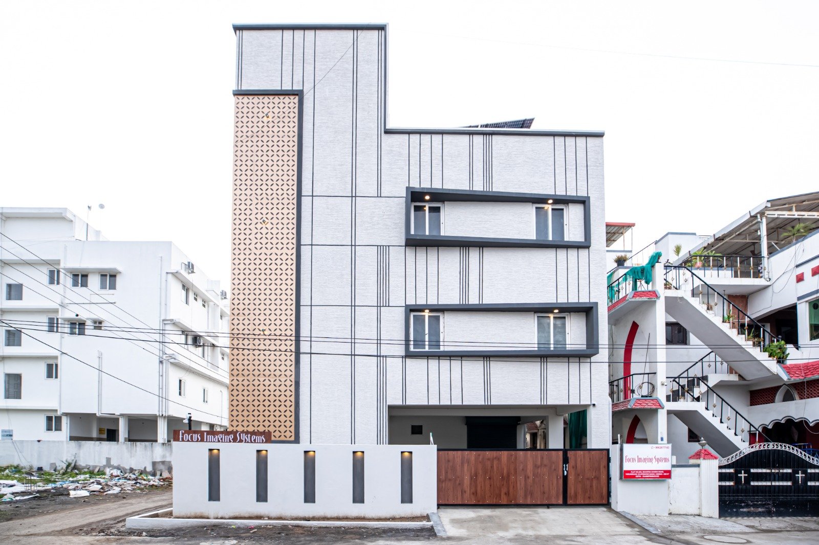 WhatsApp Image 2024-12-09 at 12.04.23_f2417d75